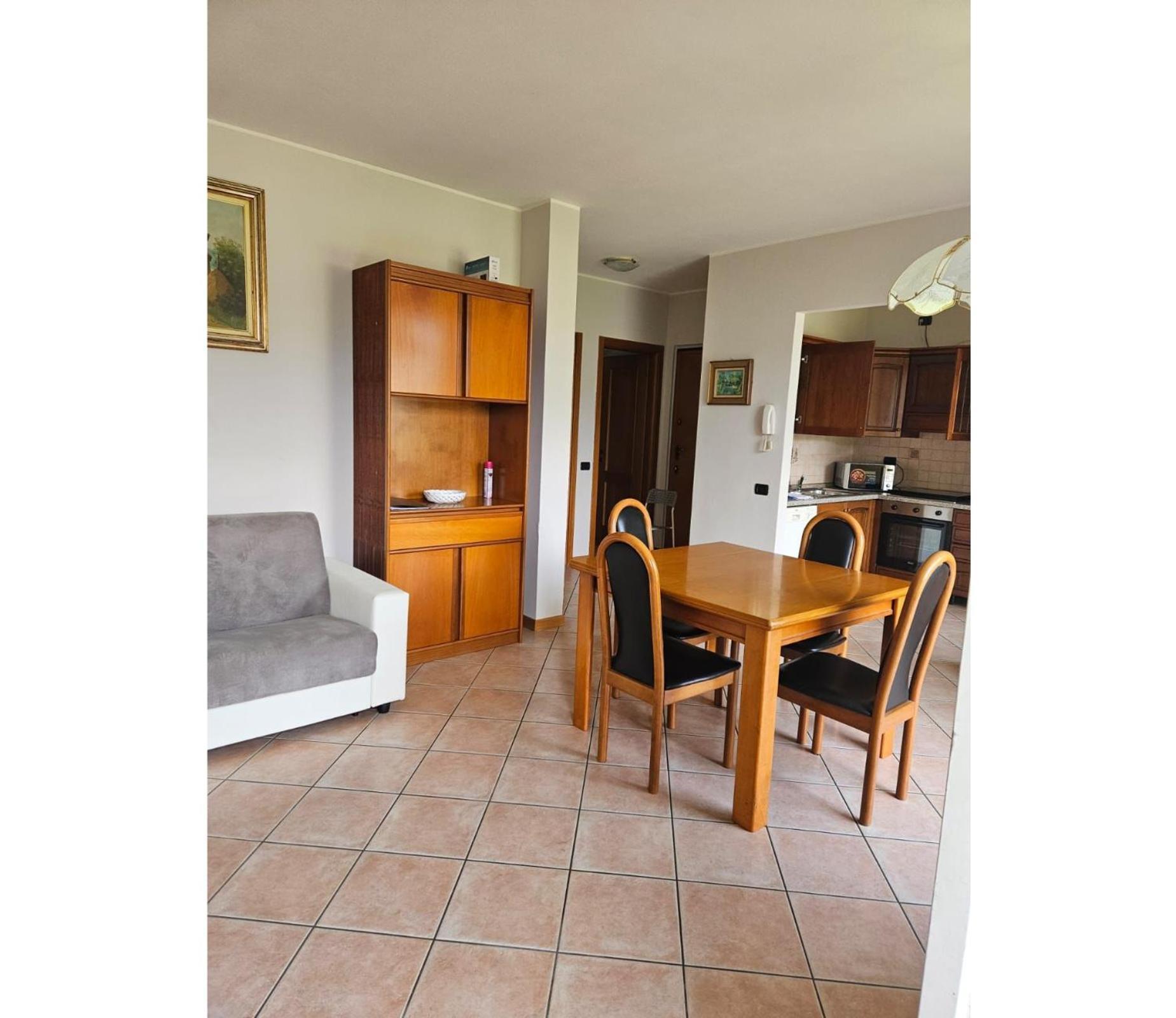 Apartment With Garden And Garage Dongo - Larihome A28 Kültér fotó